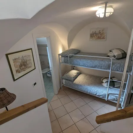 La Casa Degli Alberi ドルチェアックア