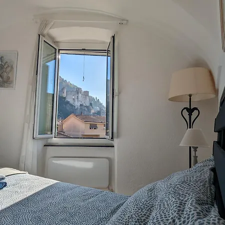 La Casa Degli Alberi Feriehus Dolceacqua